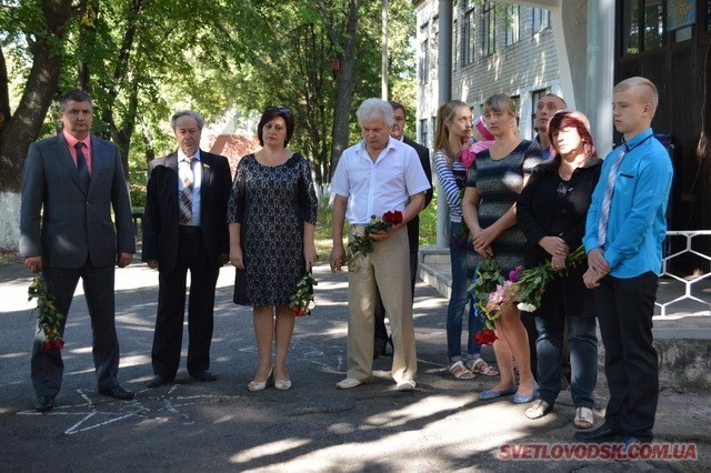 Пам’яті Сергія Бузейникова відкрили меморіальну дошку в Захарівці  