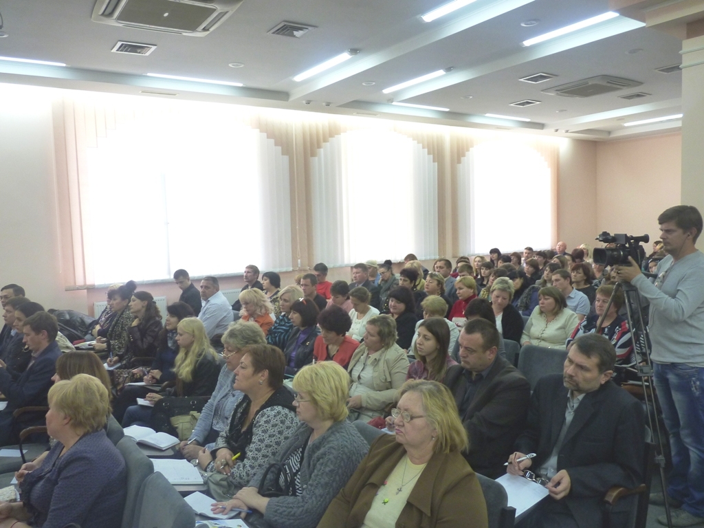 У Кіровограді держслужбовців та підприємців вчать користуватися системою електронних державних закупівель "PROZORRO"