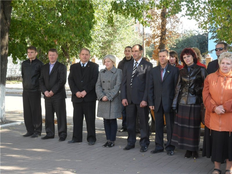 В Олександрівці пройшло урочисте відкриття пам’ятника Левку Мацієвичу