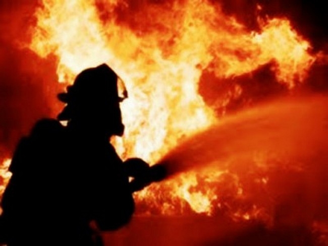 Рятувальники ліквідували пожежу житлового будинку в Знам’янці