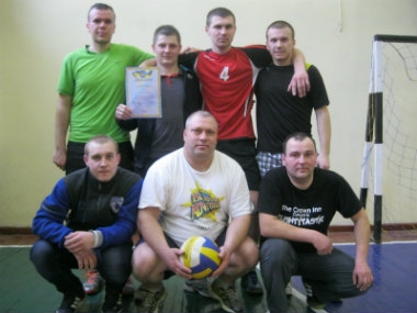Команда з Дмитрівки виграла змагання з волейболу