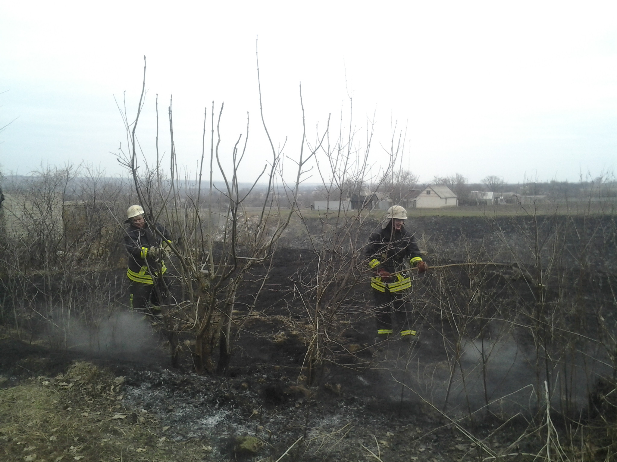 Кіровоградська область: за минулу добу рятувальники загасили 4 пожежі сухої трави на відкритих територіях