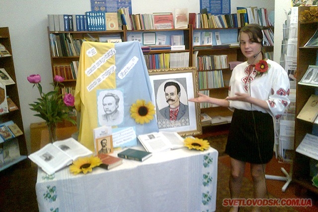 Павлівська сільська бібліотека взяла участь у Всеукраїнській Веб-портації поетичного слова 