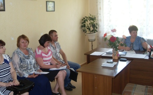 У Новгородці відбулося засідання з  легалізації виплати заробітної плати 