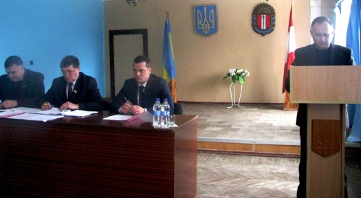 Про рішення дванадцятої сесії Новгородківської районної ради