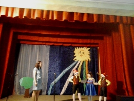 У Знам’янці Другій відбулася театралізована вистава «Аліса у світі казок"