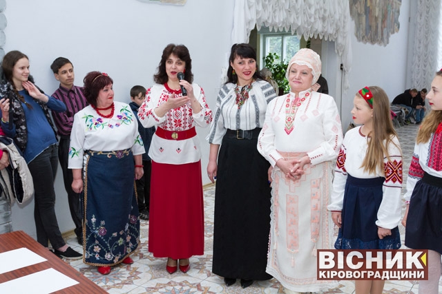 Світловодці продемонстрували красу й вишуканість українського одягу