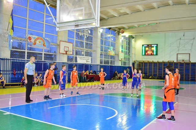 «Гарячі» баскетбольні вихідні у Світловодську