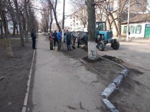 Роботи з благоустрою селища Олександрівка виконано