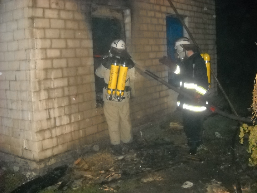 Новгородківський район: вогнеборці ліквідували пожежу у житловому будинку