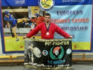 Влад Ільїн – срібний призер Європи з бойового самбо
