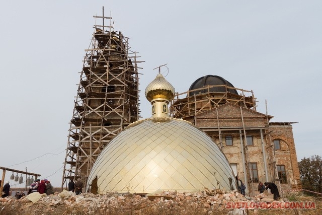 Спасо-Преображенський храм відтепер вінчатиме Хрест головного купола 