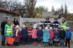 Кіровоградські правоохоронці закликають усіх учасників дорожнього руху: «Дітям – безпечні дороги!»