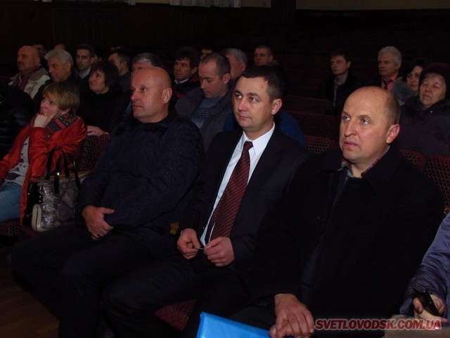Олесь Довгий зустрівся з депутатами місцевих рад Світловодщини 