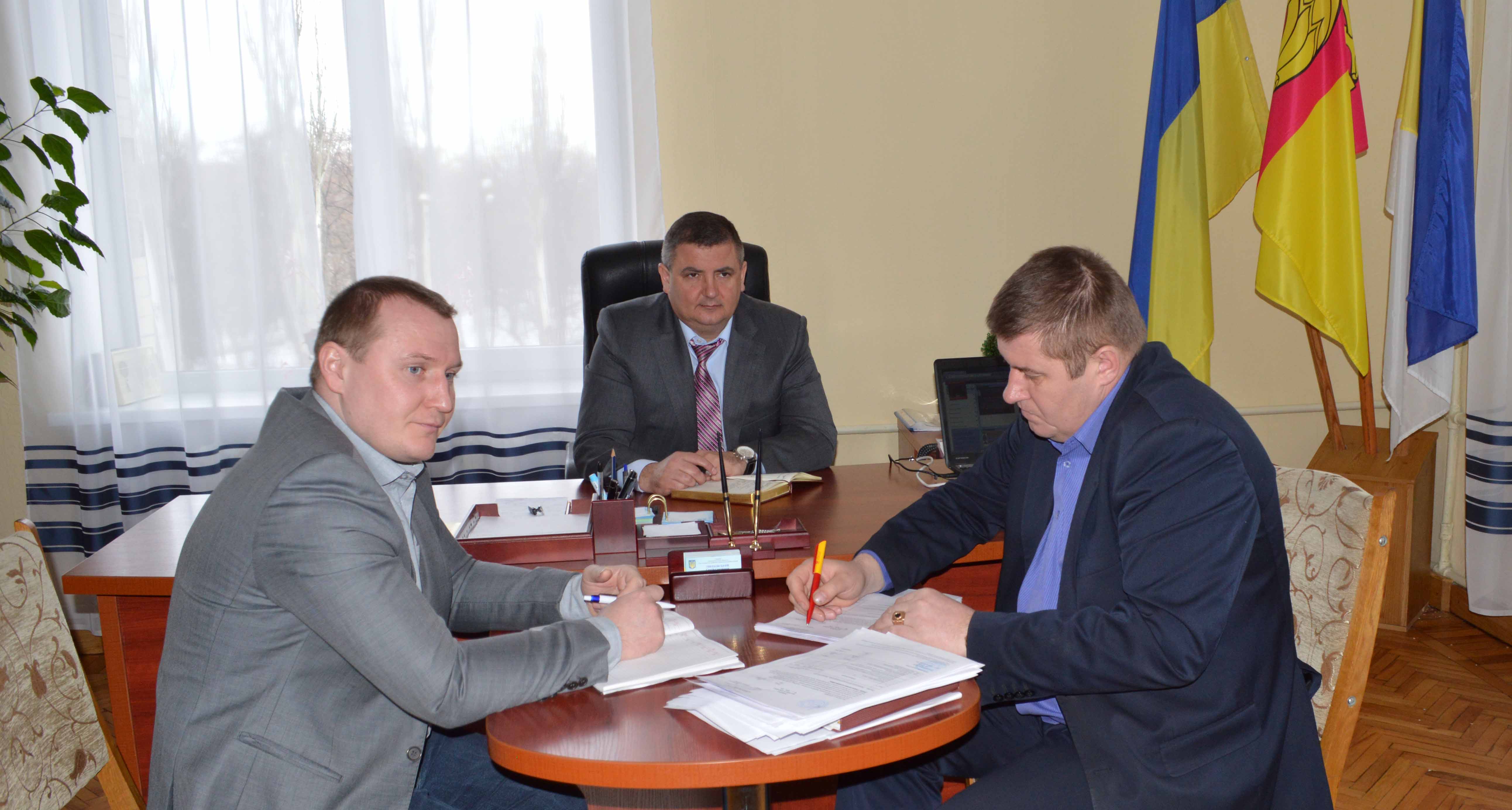 Сергій Твердовський провів нараду з керівниками структурних підрозділів РДА