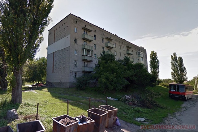 Труп чоловіка було виявлено в під’їзді будинку на вулиці Котовського у Світловодську 