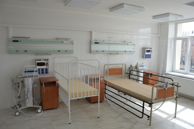 Заступник Міністра охорони здоров’я високо оцінив ремонтні роботи в обласній дитячій лікарні