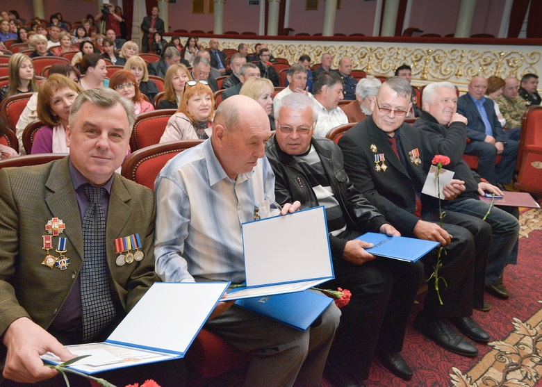 У театрі ім. М.Л. Кропивницького вшанували ліквідаторів аварії на ЧАЕС