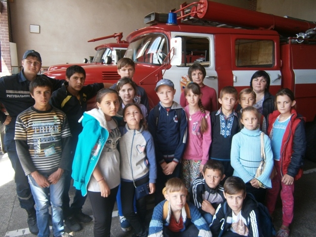 До рятувальників завітали діти з пришкільних таборів