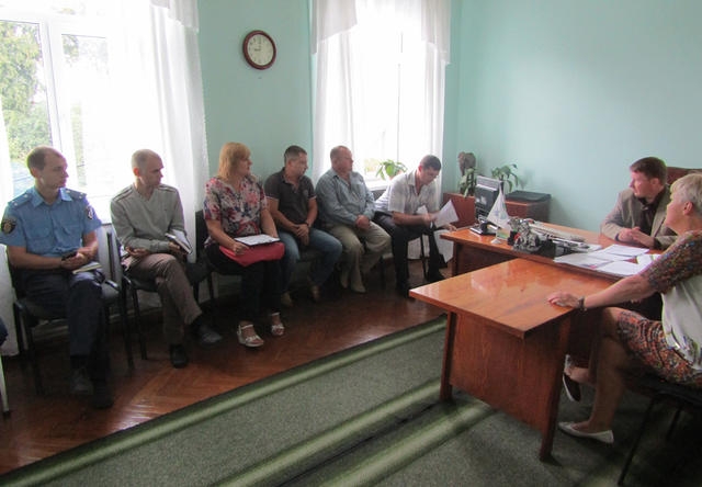 В Олександрівці вдруге засідала комісія  з перевірки магазинів та місць громадського харчування