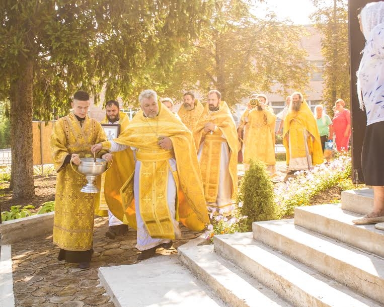 У Трепівці освячено новозбудований Свято-Миколаївський храм