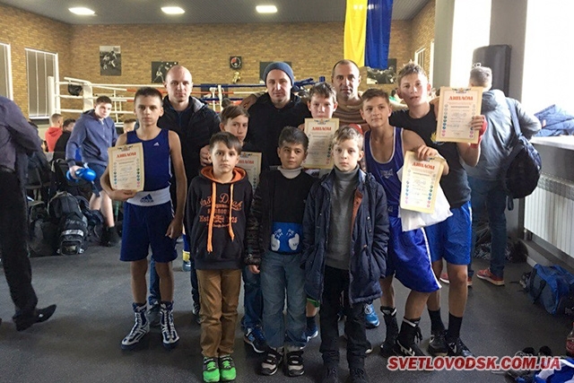 8 золотих та 4 срібних медалей привезли до Світловодська боксери "ЛЕГІОНу" 