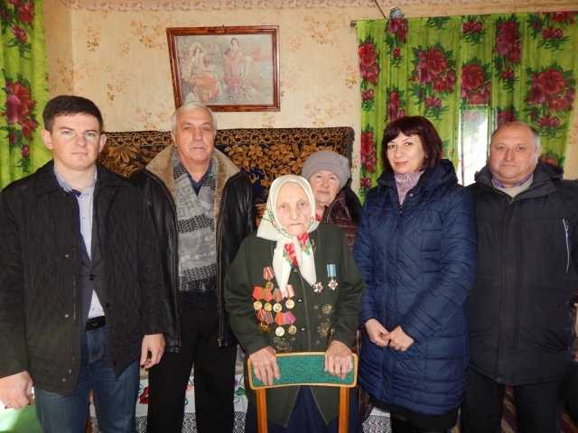 Свій 90-й день народження відзначила жителька села Диківка Ніна Данилівна Дерев’янко