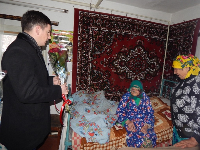 Свій 104-й День народження відзначила найстарша мешканка Знам'янського району