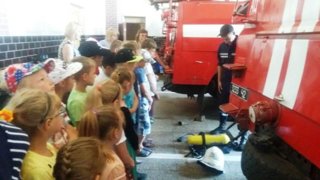 Знам’янка: школярі відвідали 18-ту Державну пожежно-рятувальну частину