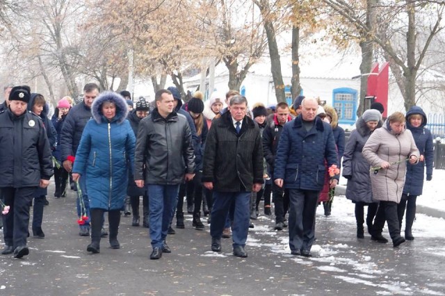 Мітинг до Дня Гідності та Свободи у Новгородці