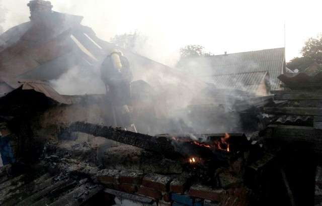 Знам’янський район: під час гасіння пожежі рятувальники виявили тіло загиблого громадянина