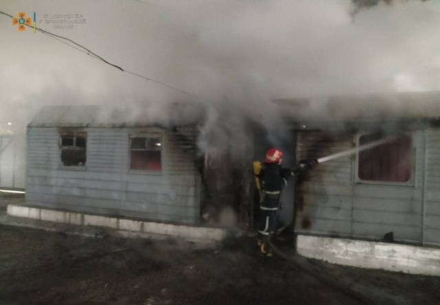 Вогнеборці Кіровоградщини приборкали кілька пожеж, під час однієї з яких загинув громадянин