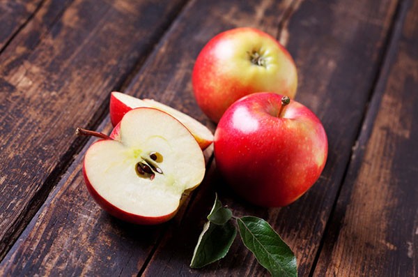 5 причин їсти яблука щодня