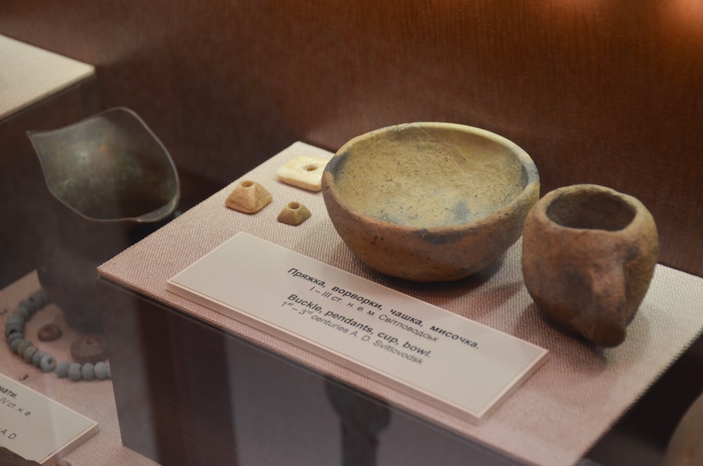 Предмети доби кам’яного віку і не тільки демонструють в обласному краєзнавчому музеї