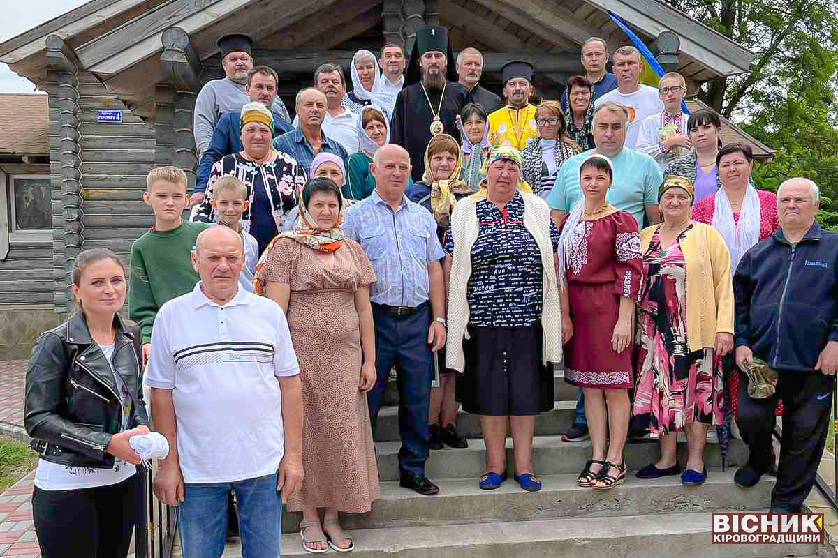 Церква у Тарасівці тепер офіційно належить Православній церкві України
