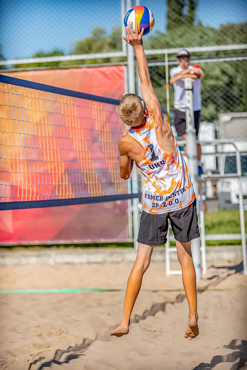 Світловодські волейболісти здобули V місце на чемпіонаті України