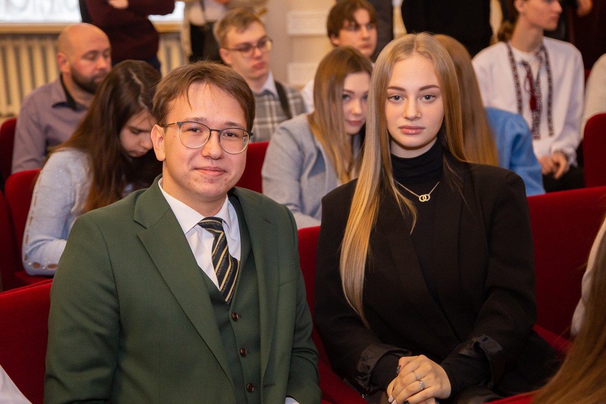 Стипендію президента України отримали 16 школярів з Кіровоградщини