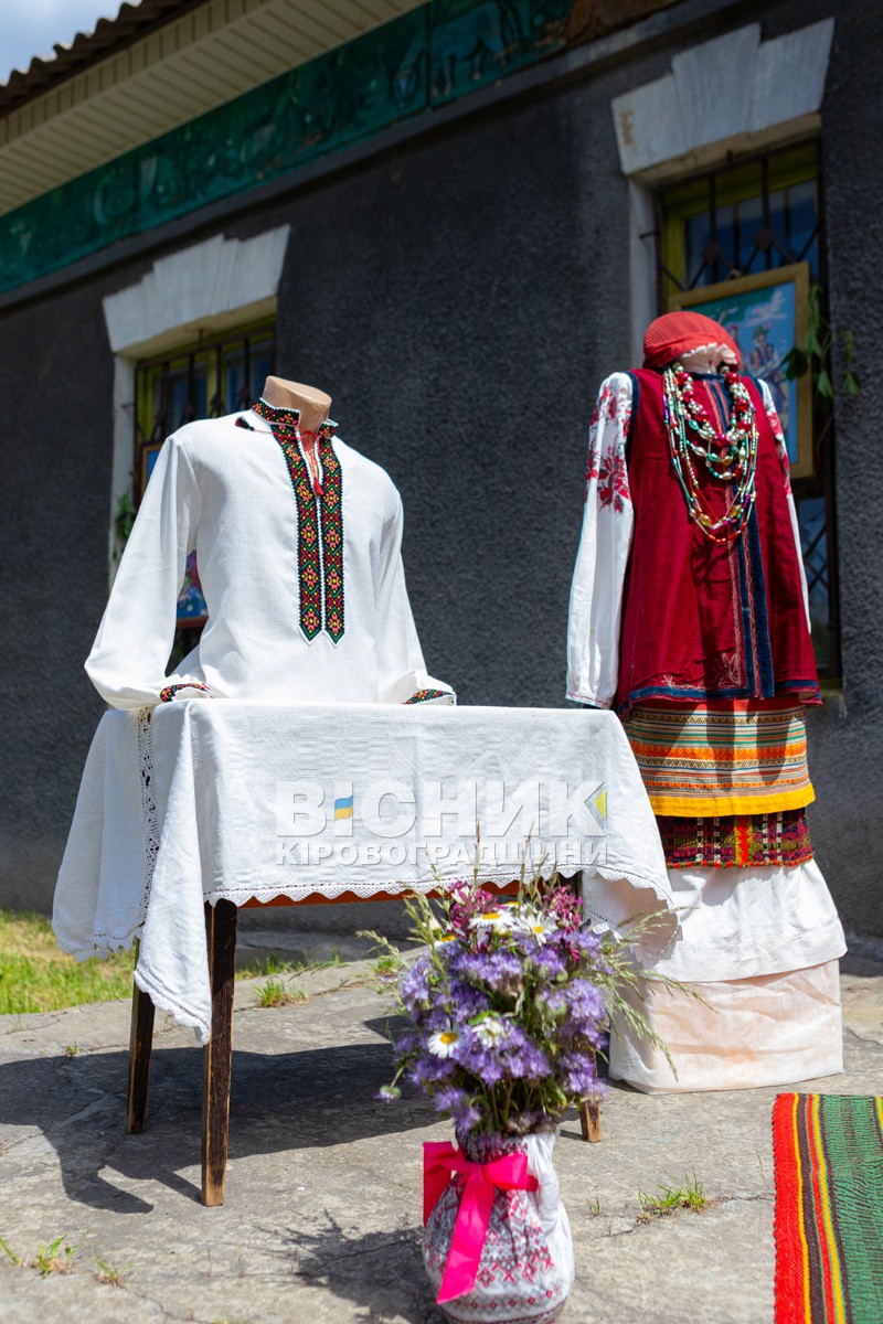 Всесвітній день вишиванки у Світловодську (ФОТО, ВІДЕО)