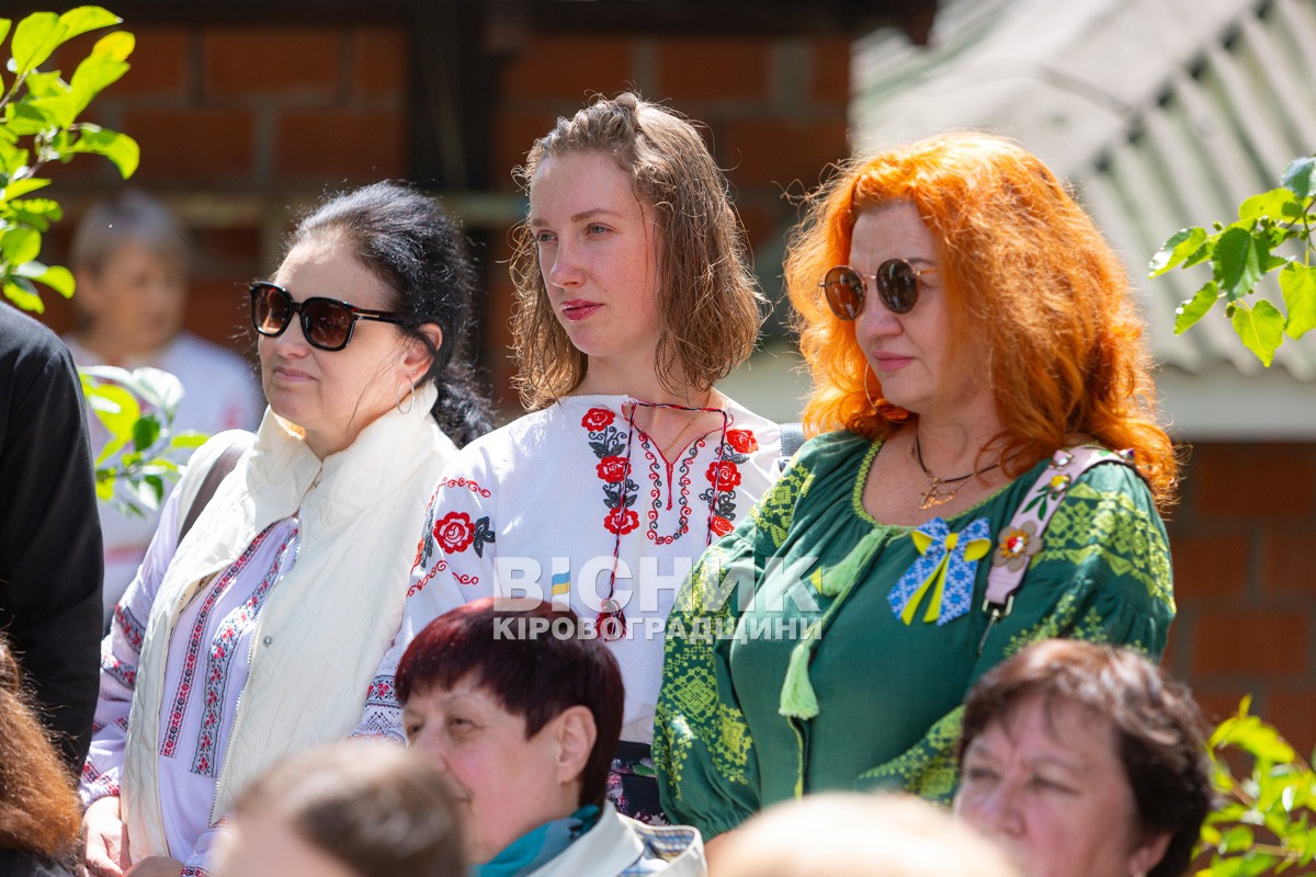 Всесвітній день вишиванки у Світловодську (ФОТО, ВІДЕО)