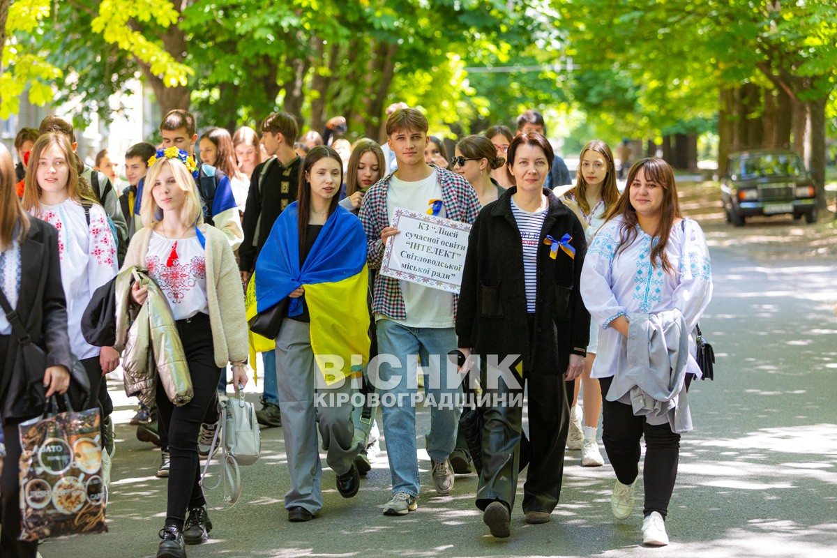 Всесвітній день вишиванки у Світловодську (ФОТО, ВІДЕО)