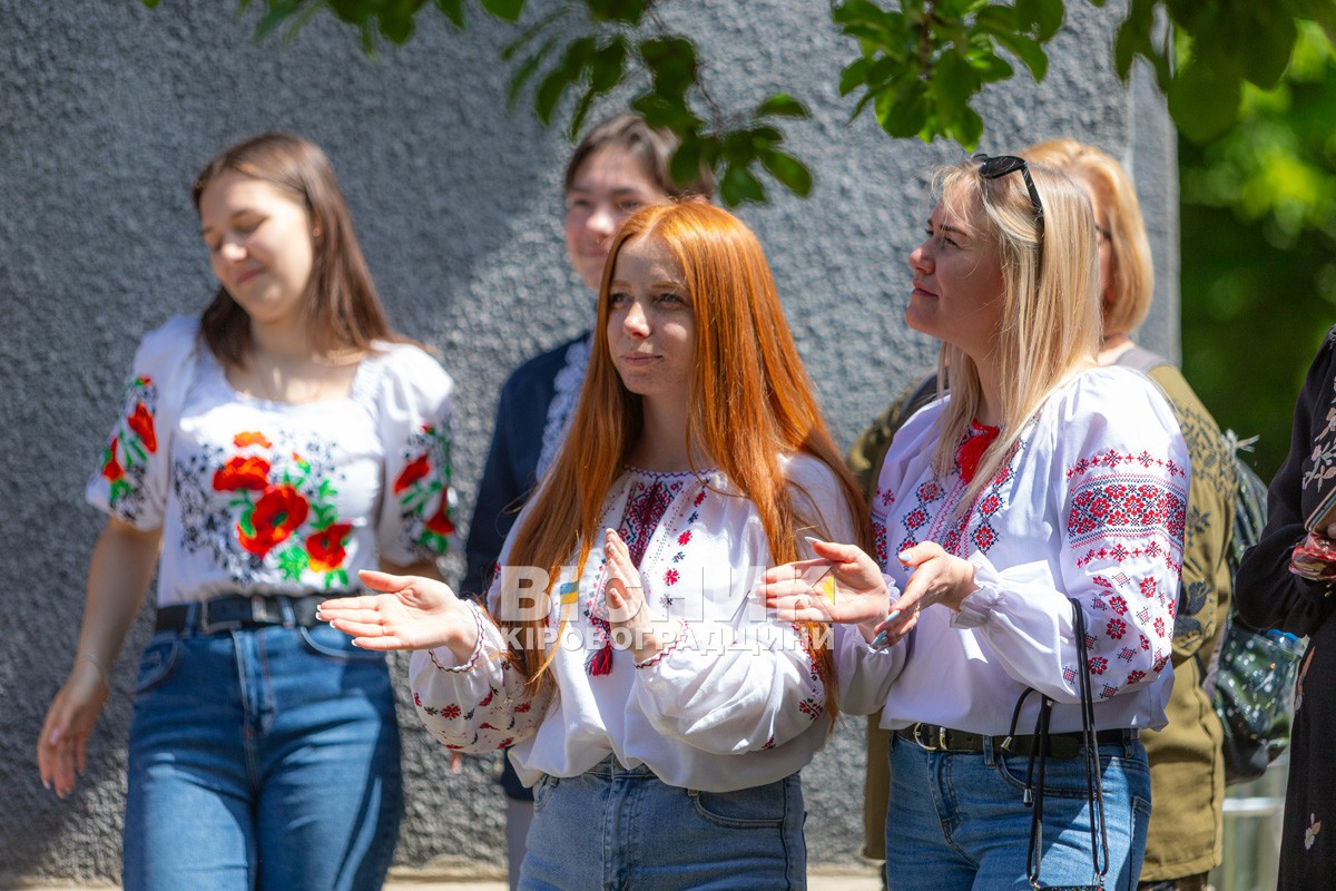 Всесвітній день вишиванки у Світловодську (ФОТО, ВІДЕО)