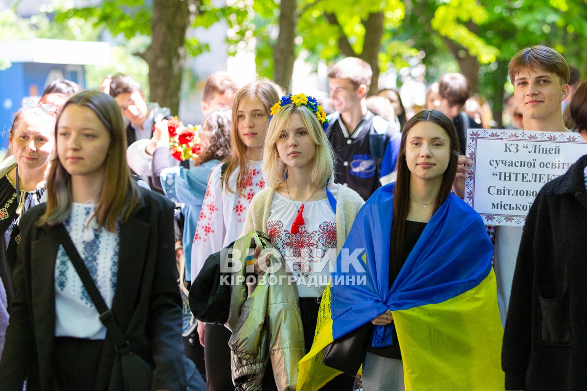 Всесвітній день вишиванки у Світловодську (ФОТО, ВІДЕО)