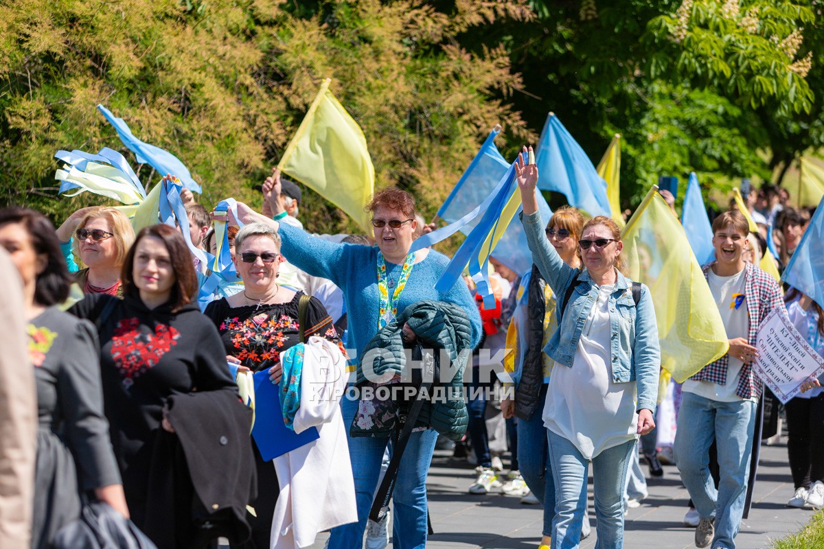 Всесвітній день вишиванки у Світловодську (ФОТО, ВІДЕО)