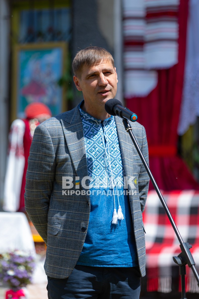 Всесвітній день вишиванки у Світловодську (ФОТО, ВІДЕО)