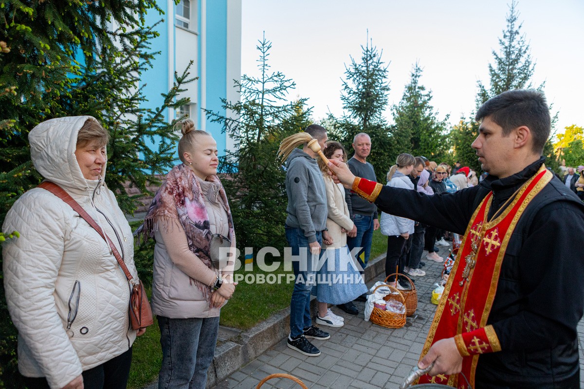 Як зустріли Великдень у Світловодську (ФОТО, ВІДЕО)