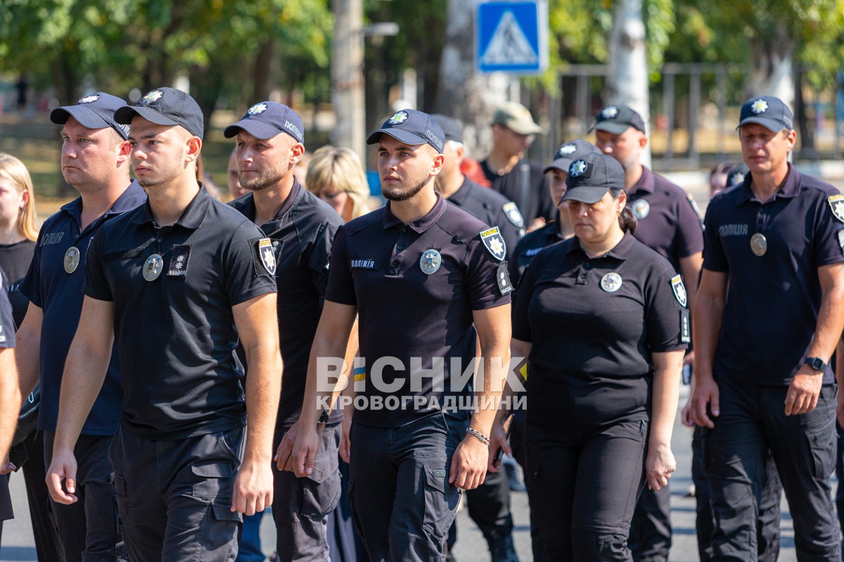 Світловодська громада провела в останню путь захисника України Владислава Чуракова