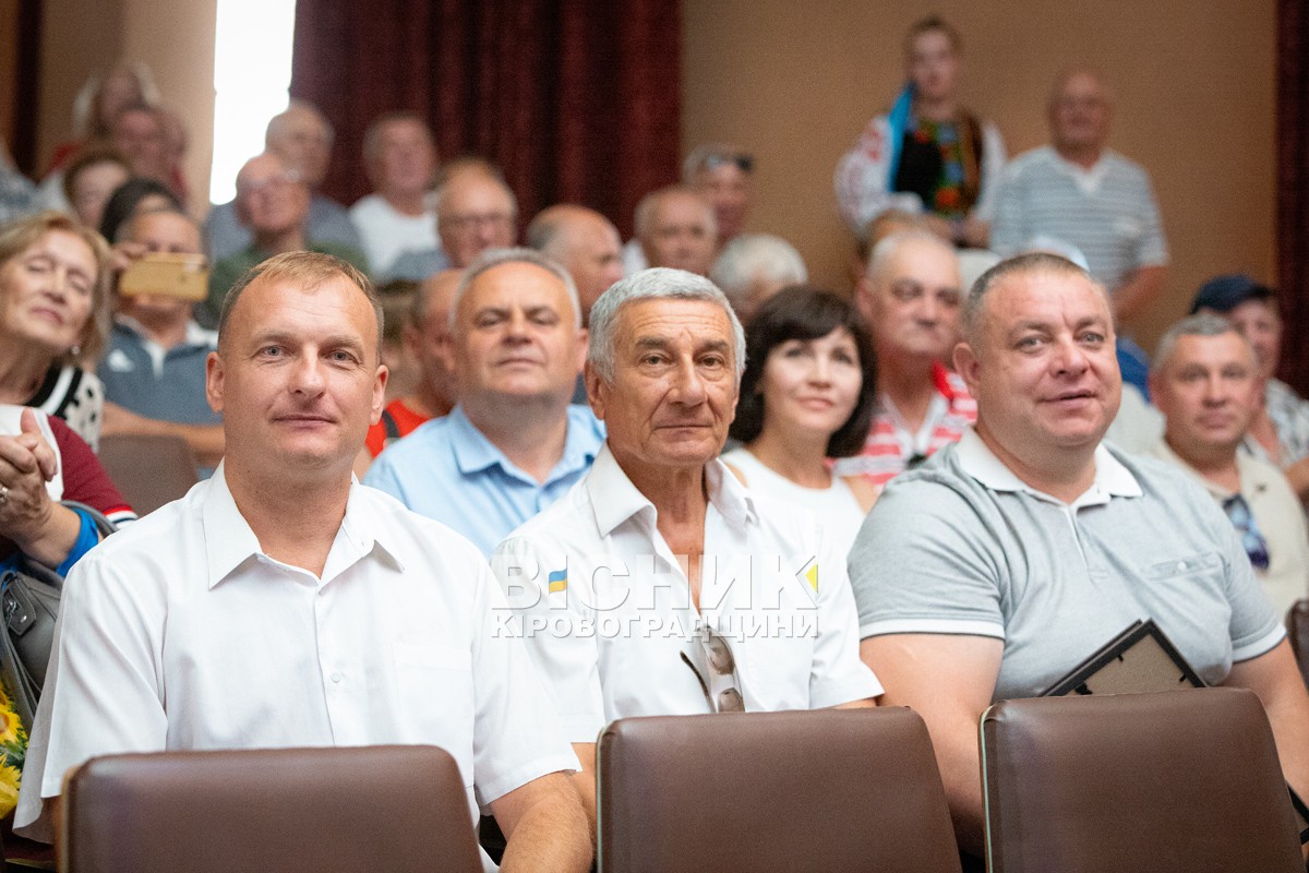 100 років футбольний "Локомотив" — бренд Знам'янки