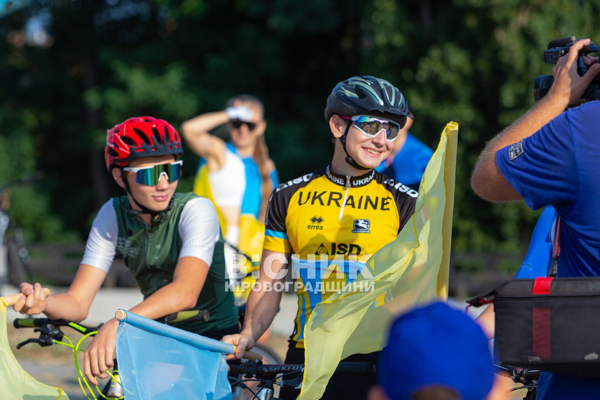 У Світловодській громаді відзначили День Прапора