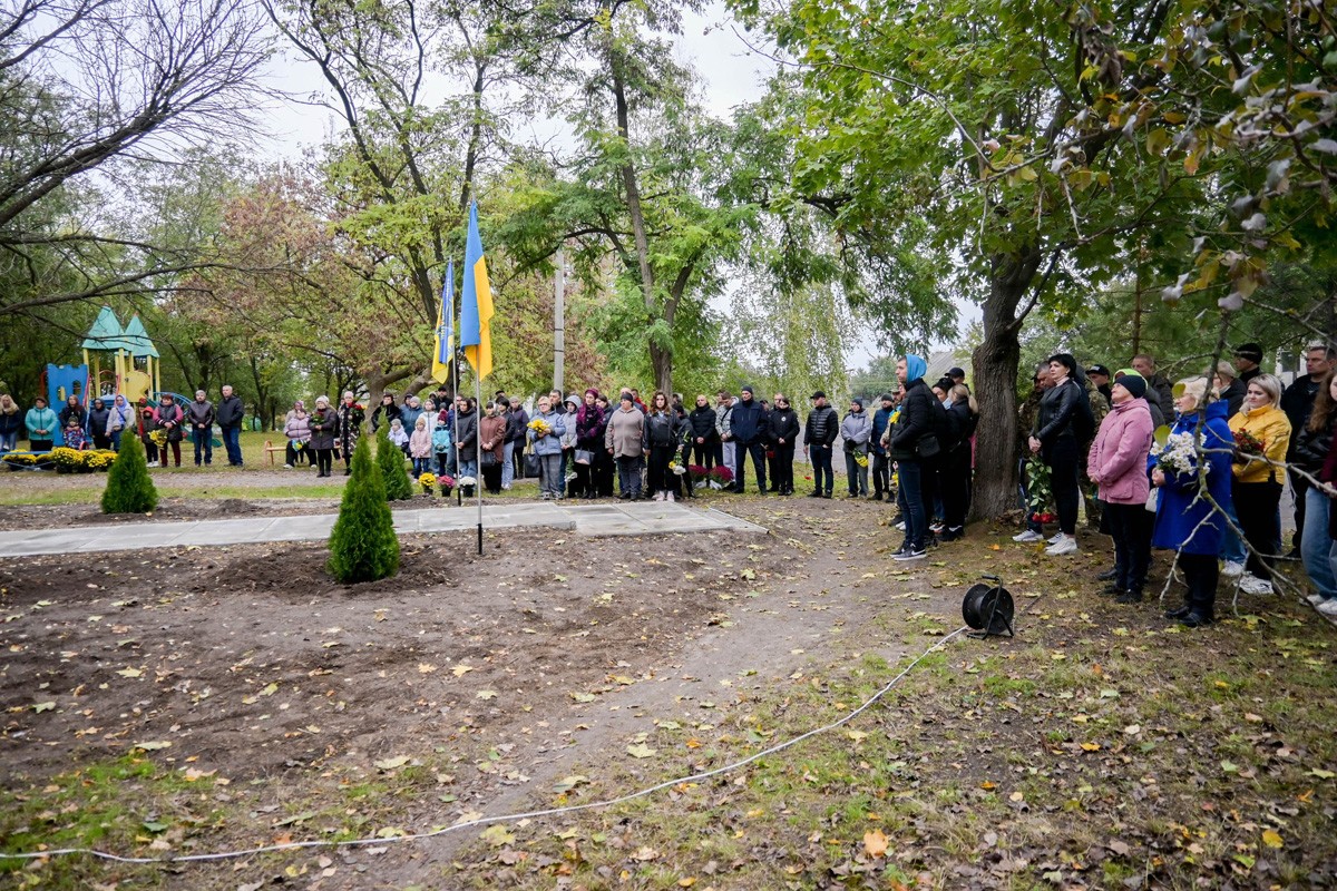 У Федірках відкрили алею Пам’яті