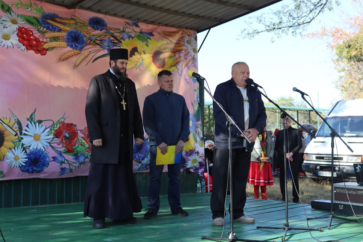 Село Петрове вітали  з днем народження